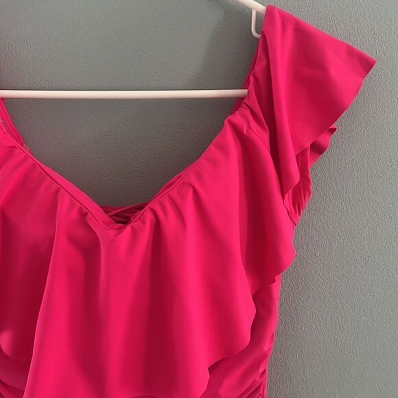 Women’s size 10 La Blanca Stunning one piece magenta swimsuit bathing suit - Picture 4 of 10